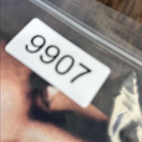 Backstock Michael Buble Black Graphic 2013 Concert Tour T-Shirt - Size Small - Picture 5 of 5